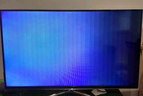 Màn hình tivi LG bị ám xanh